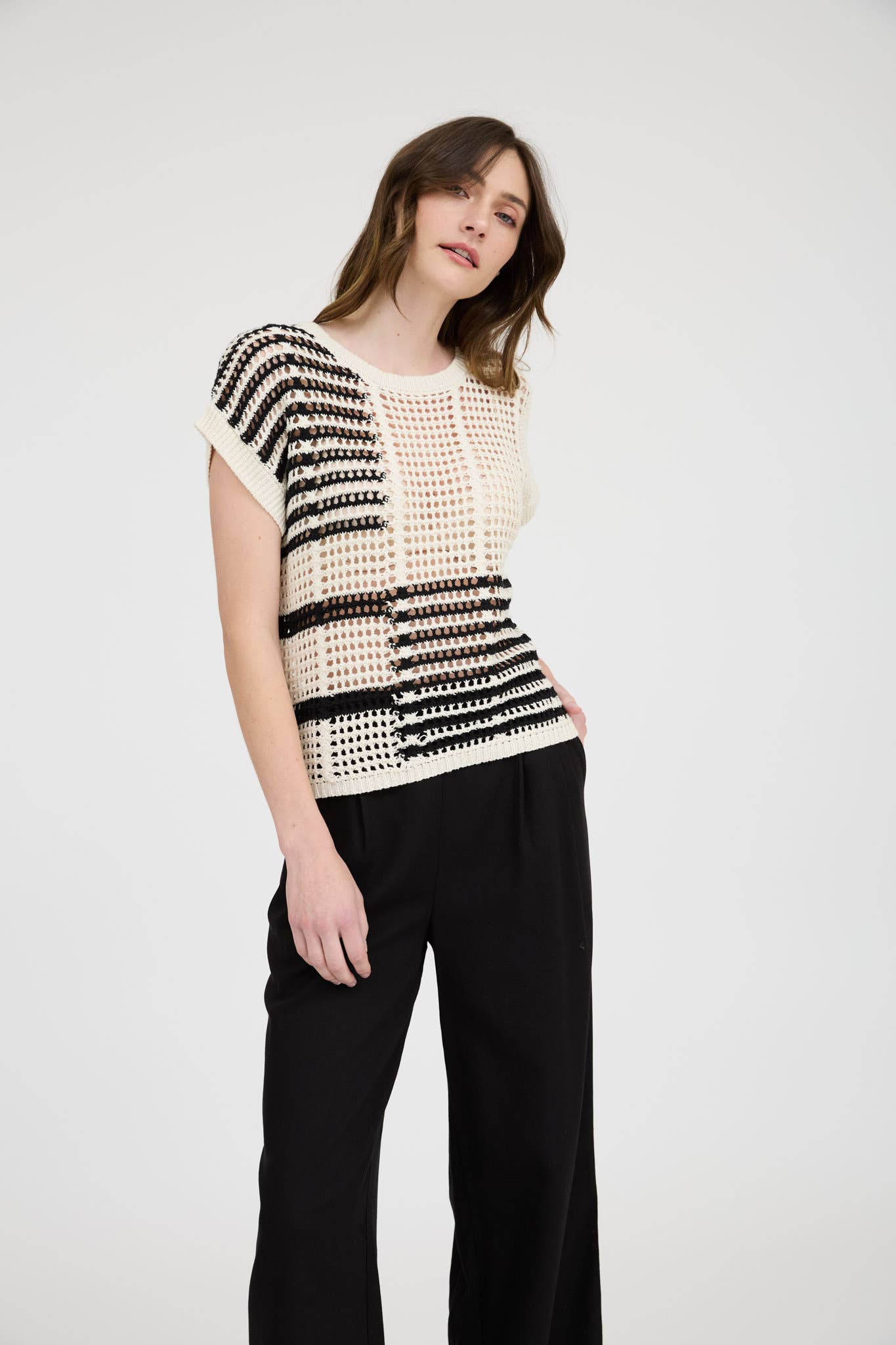 MULTI STRIPE SHORT SLEEVE SHEER CROCHET KNIT TOP