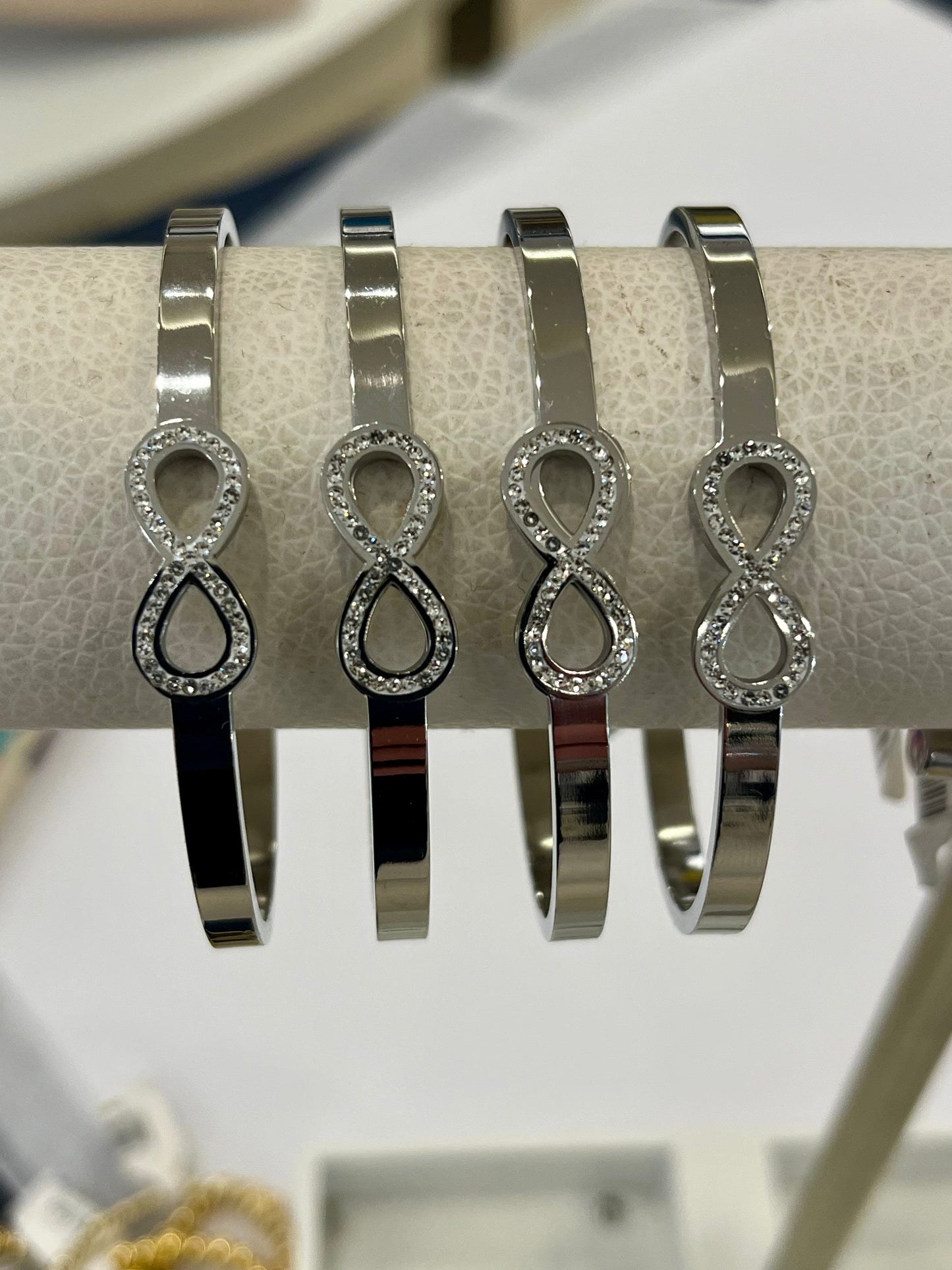 Infinity Clear Bracelet Silver