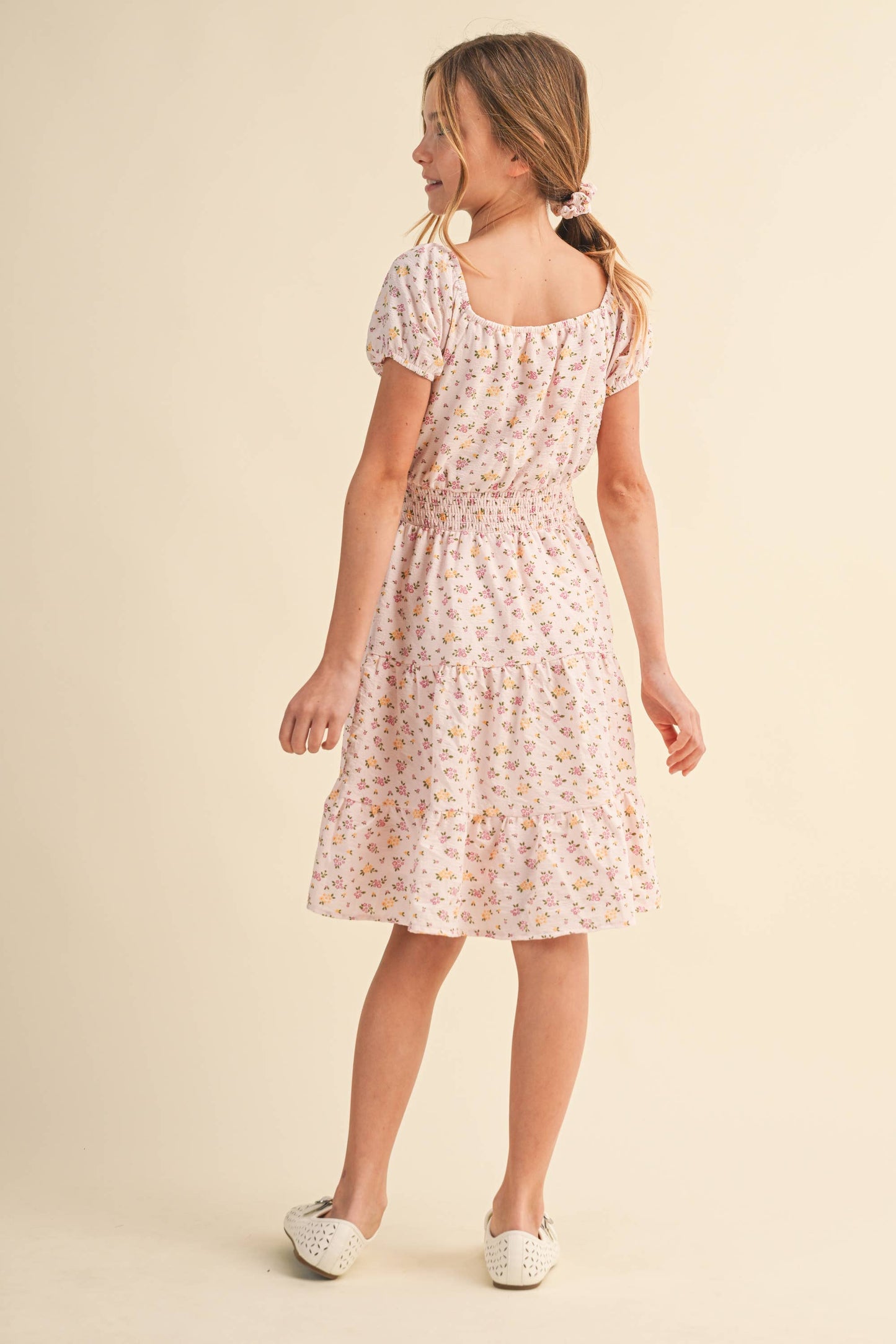 Tween Girls Peasant Puff Sleeve Smocked Waist
