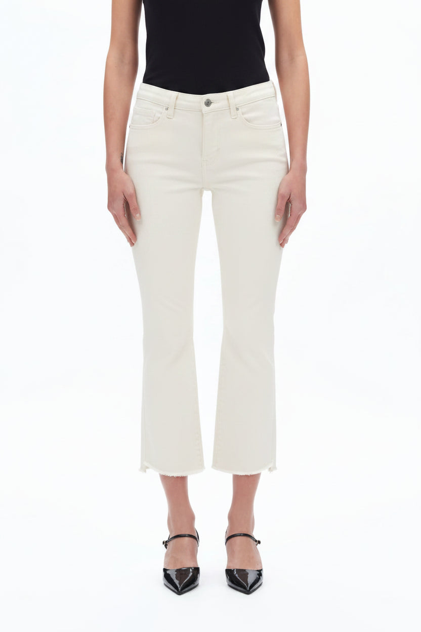 Bayeas Mid Rise Frayed Hem Denim Short Length