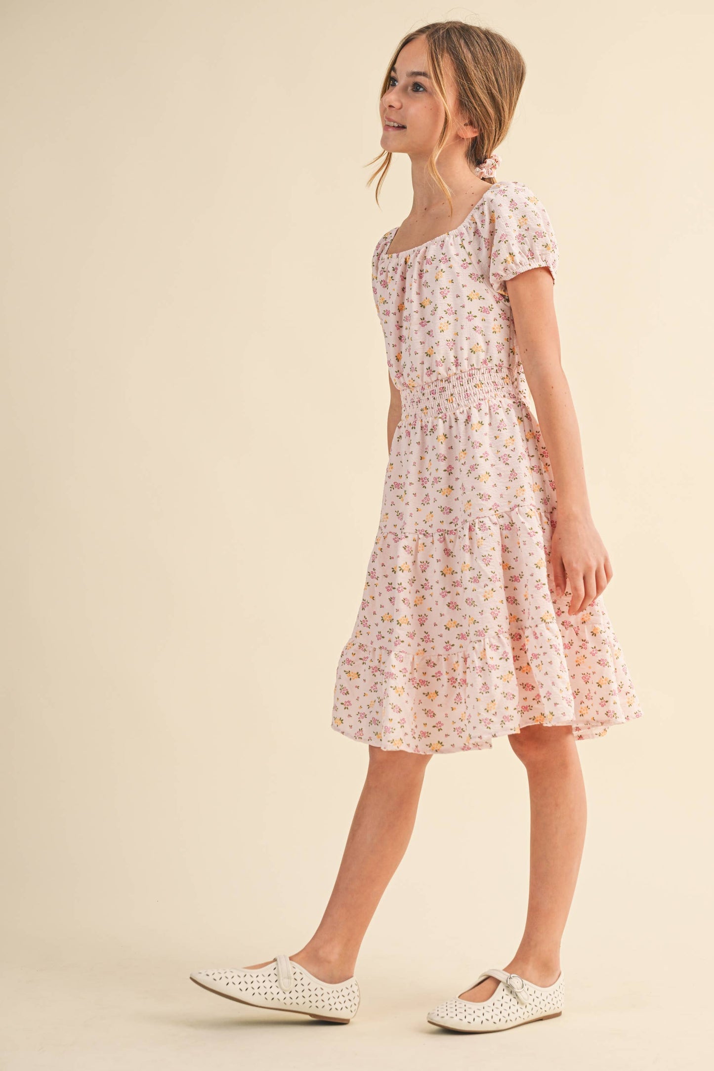 Tween Girls Peasant Puff Sleeve Smocked Waist