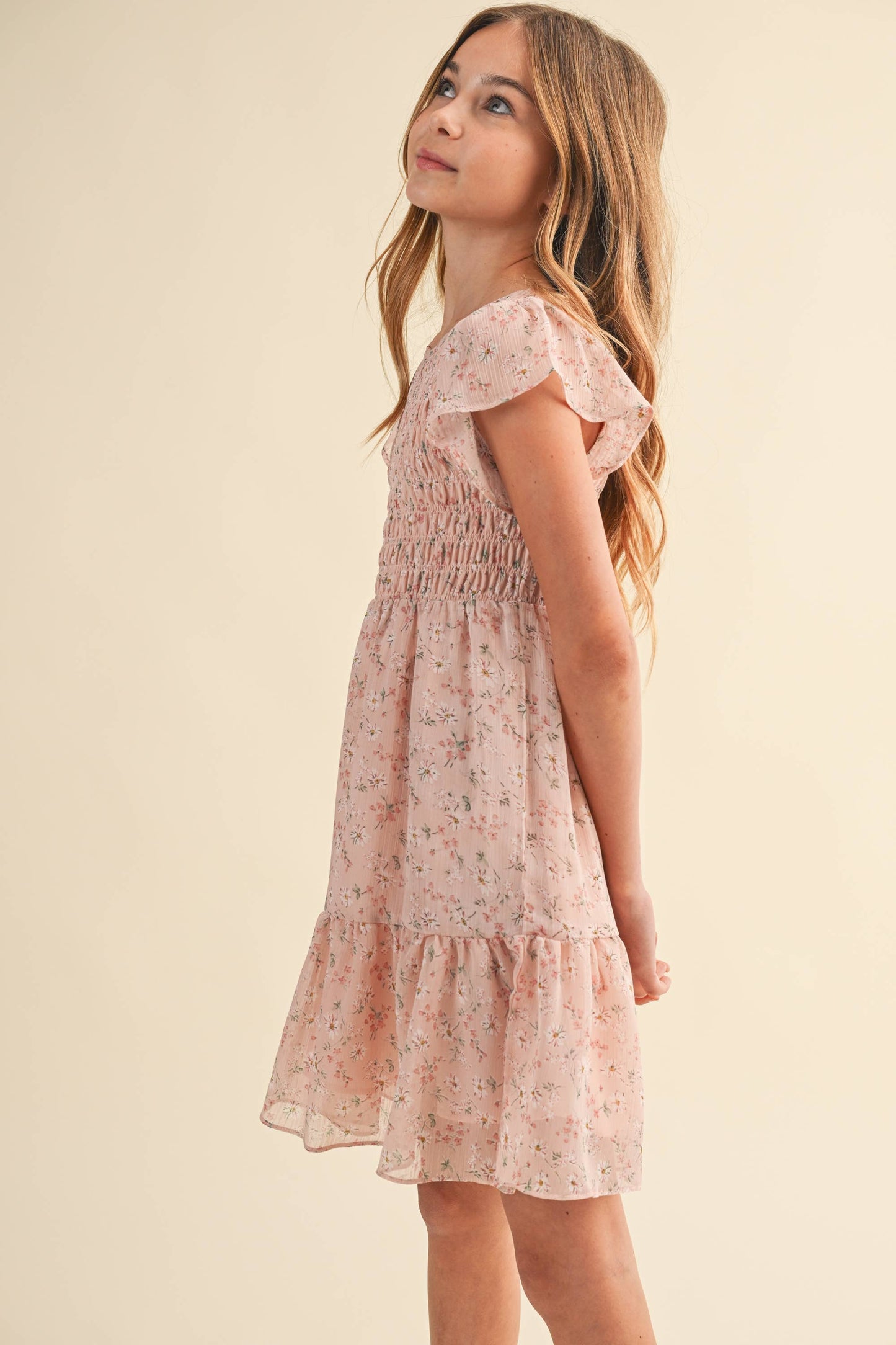 TWEEN GIRLS SMOCKED FLOUNCE DRESS (7-12)