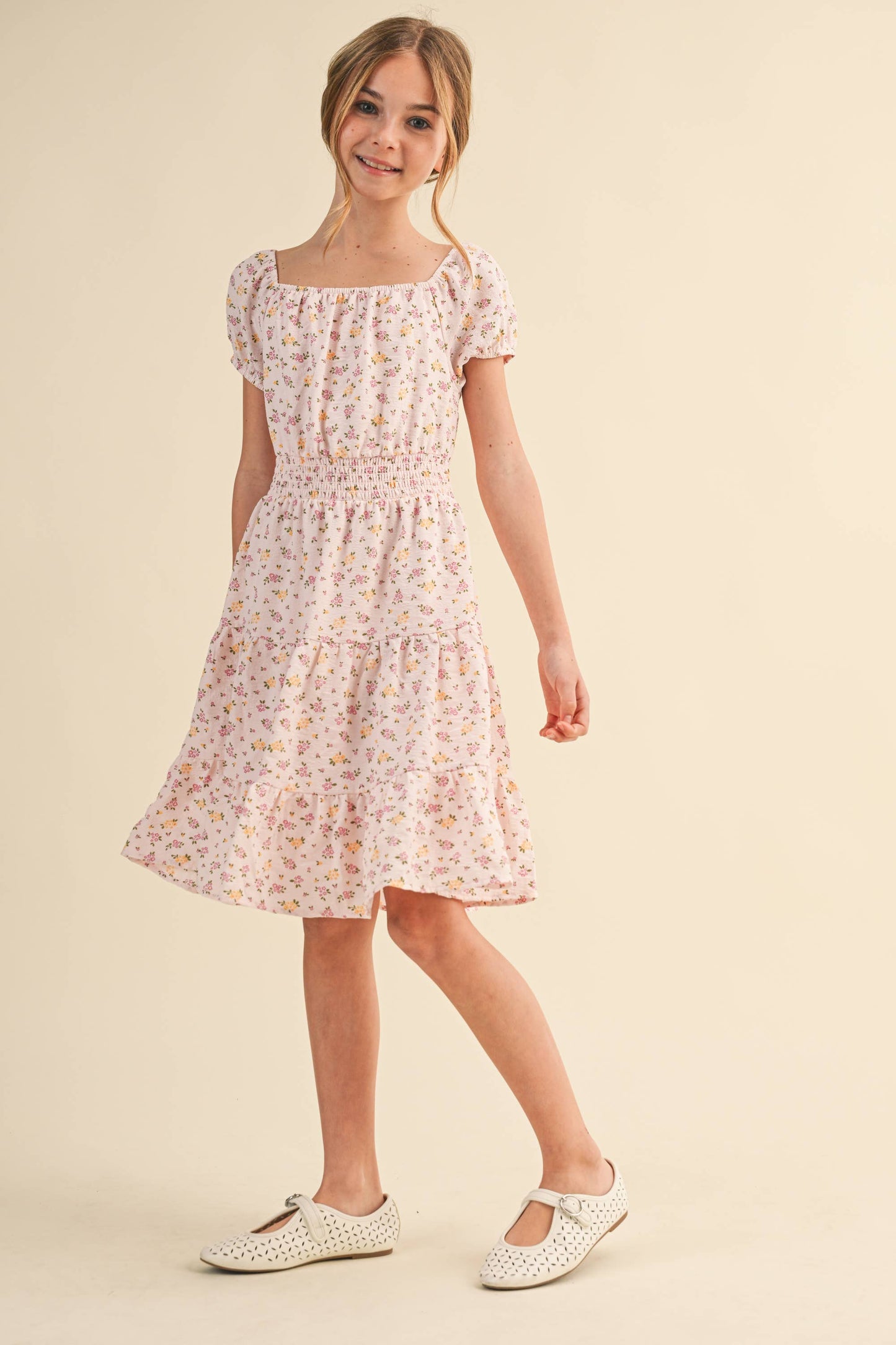 Tween Girls Peasant Puff Sleeve Smocked Waist