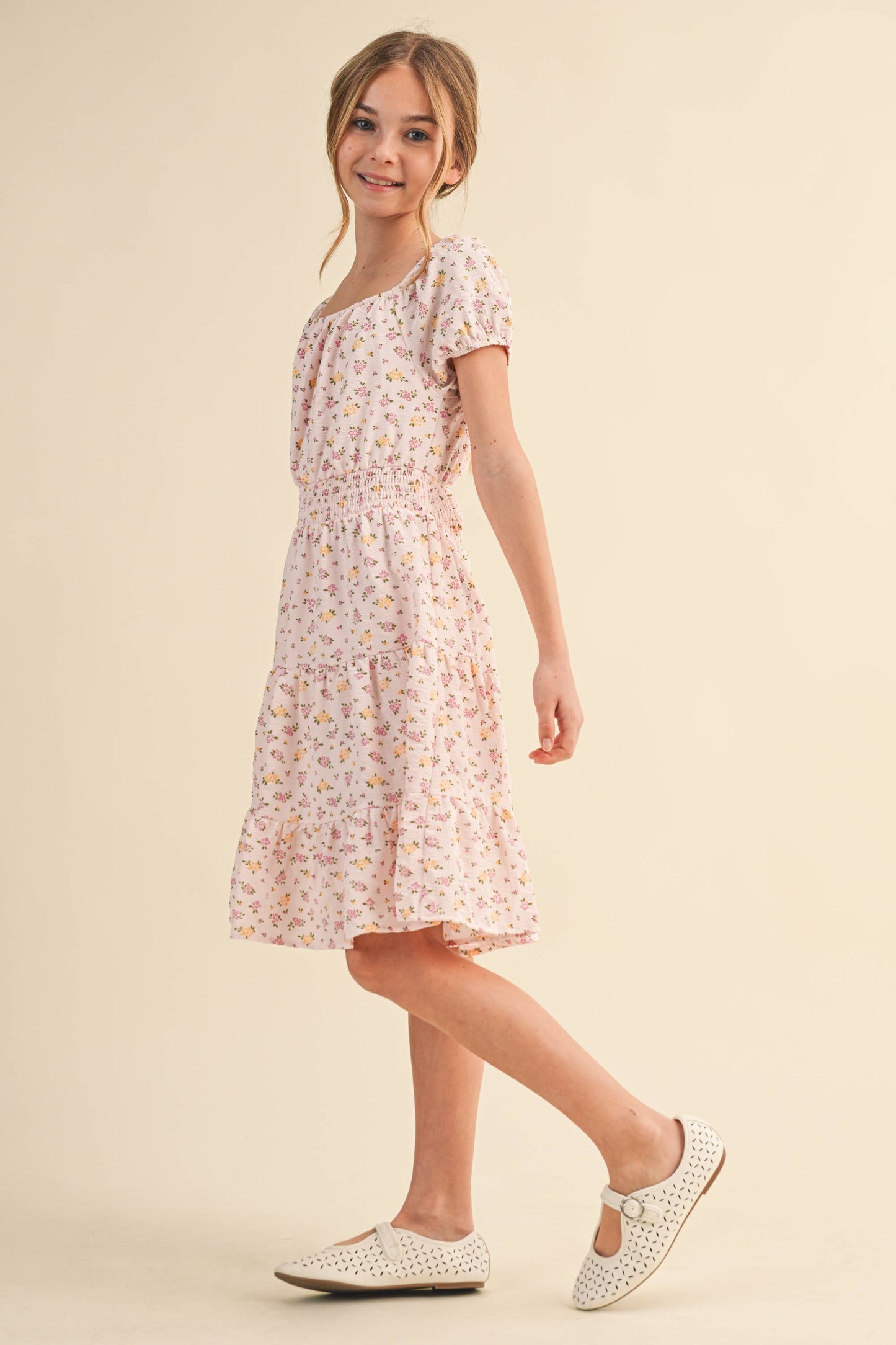 Tween Girls Peasant Puff Sleeve Smocked Waist