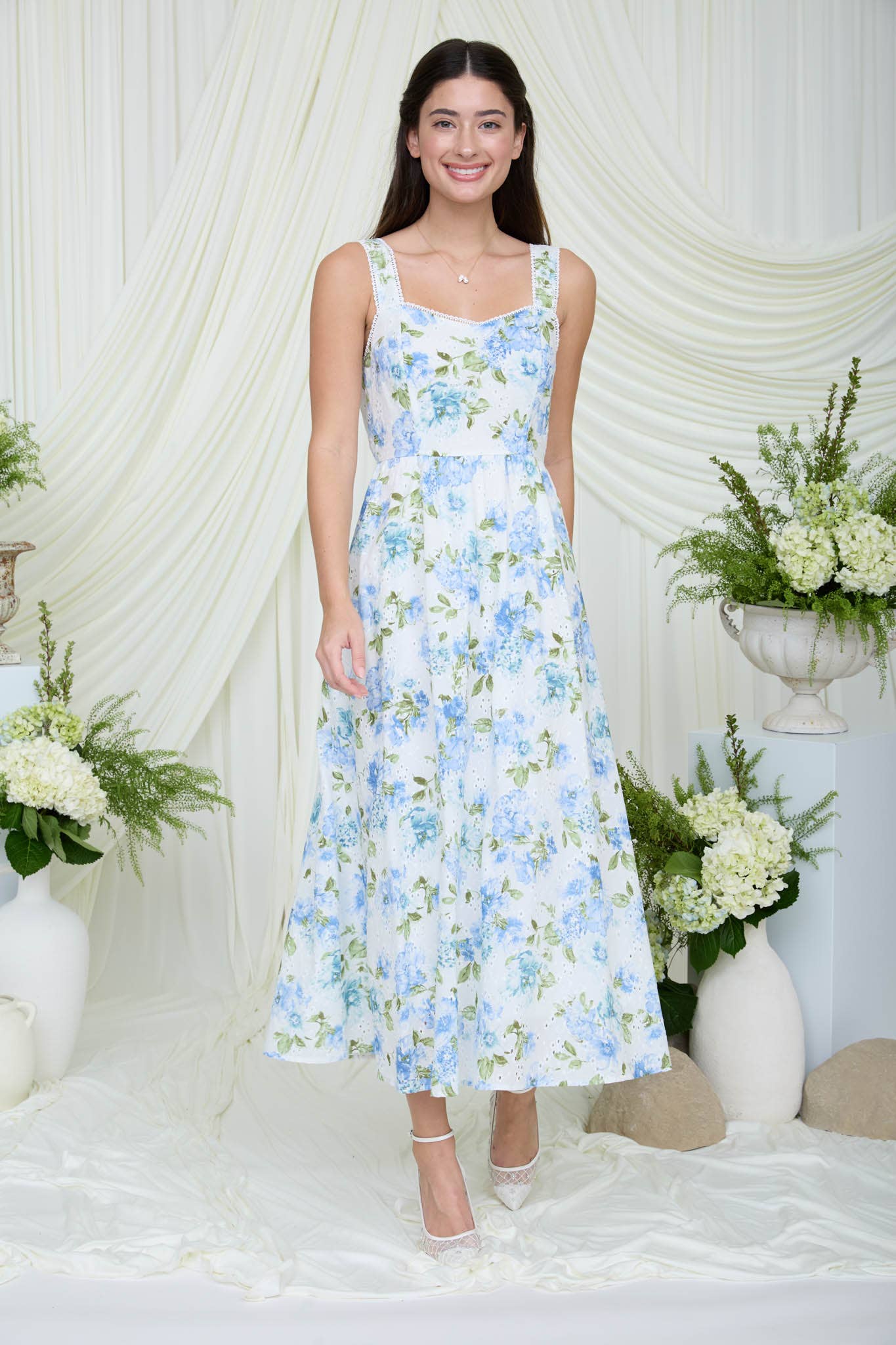xscape floral pattern lace midi dress Xscape Women's Beautiful Floral Lace Material Midi Dress Cream/Blue Size 4